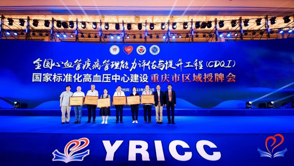 a18f03ec6ed34d6682a9590318c4e754.jpg